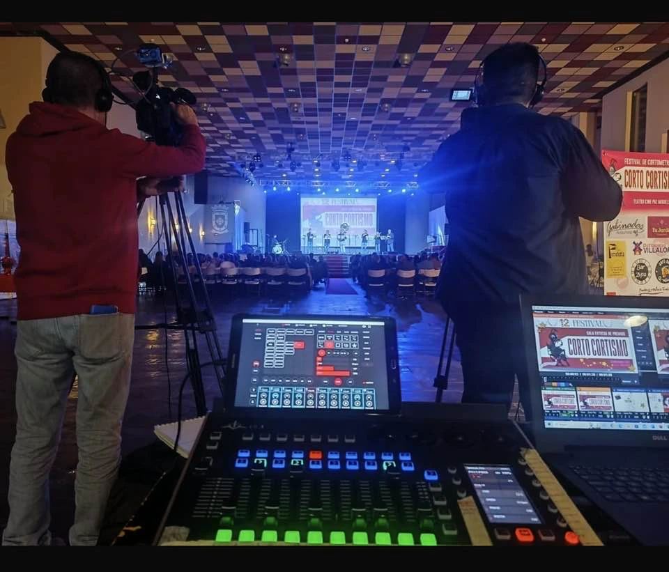 Seguimos sumando, este finde semana JSaudiovisuales a estado en el Cere Miguelturra en la entrega de premios del festival de cortos.